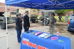 Tennessee Guard Soldiers seek recruits for vital Army air traffic control mission