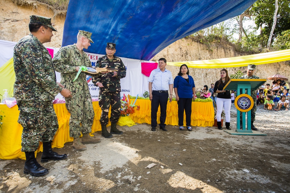 Philippines and U.S. celebrate ribbon cutting of new classroom at Sabang Elementary School