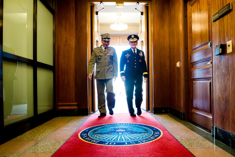 CJCS welcomes Polish CHOD to Pentagon