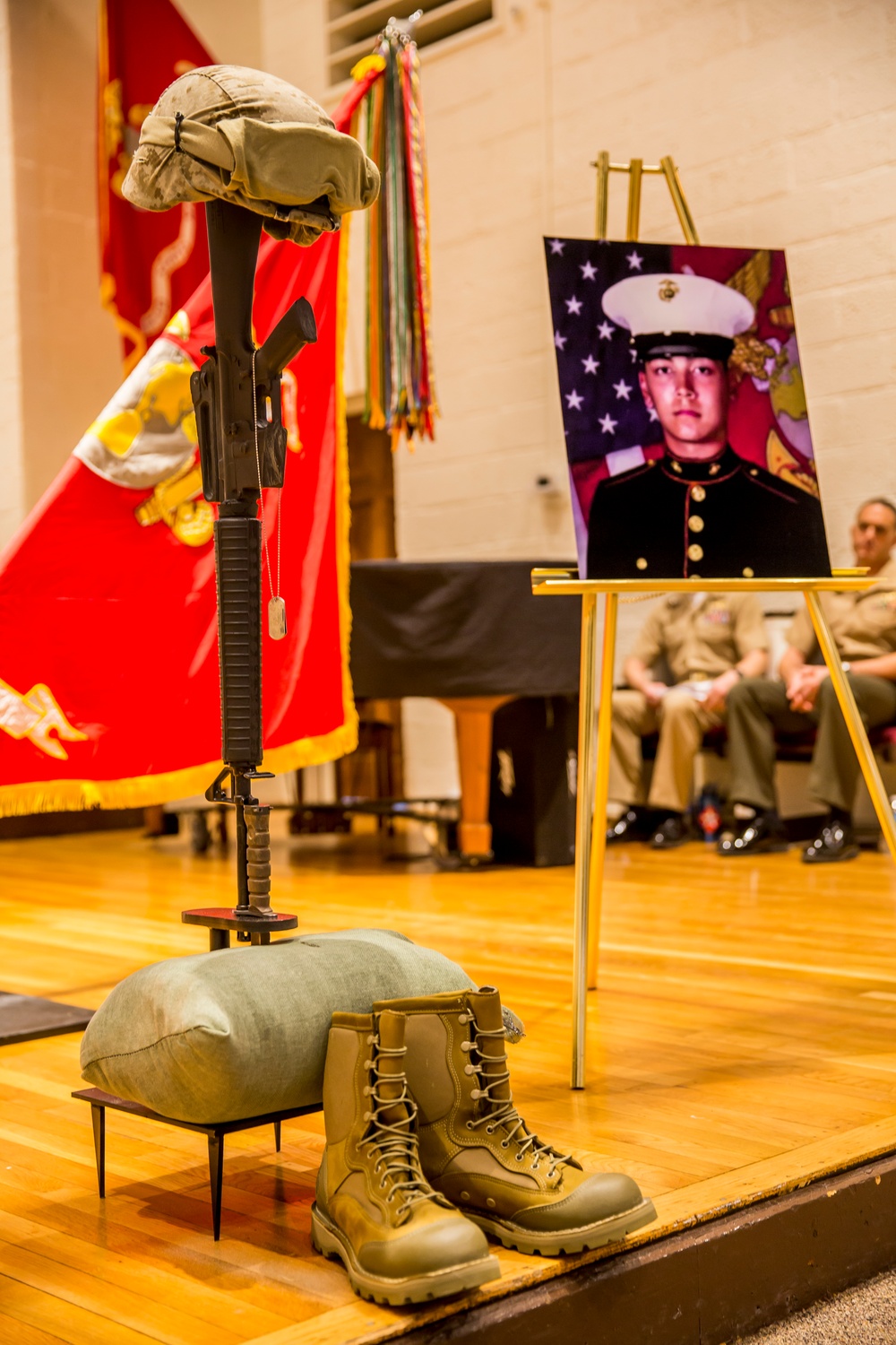 1st Bn., 6th Marines pay respects to fallen brother