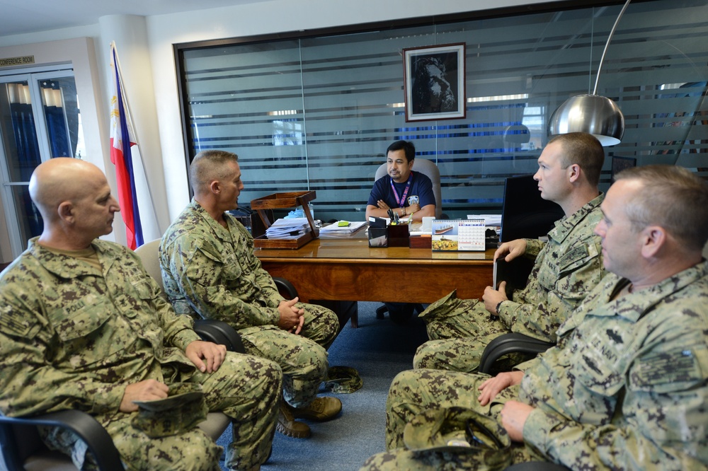 NMCB-5 Sailors build an elementary school in Cebu