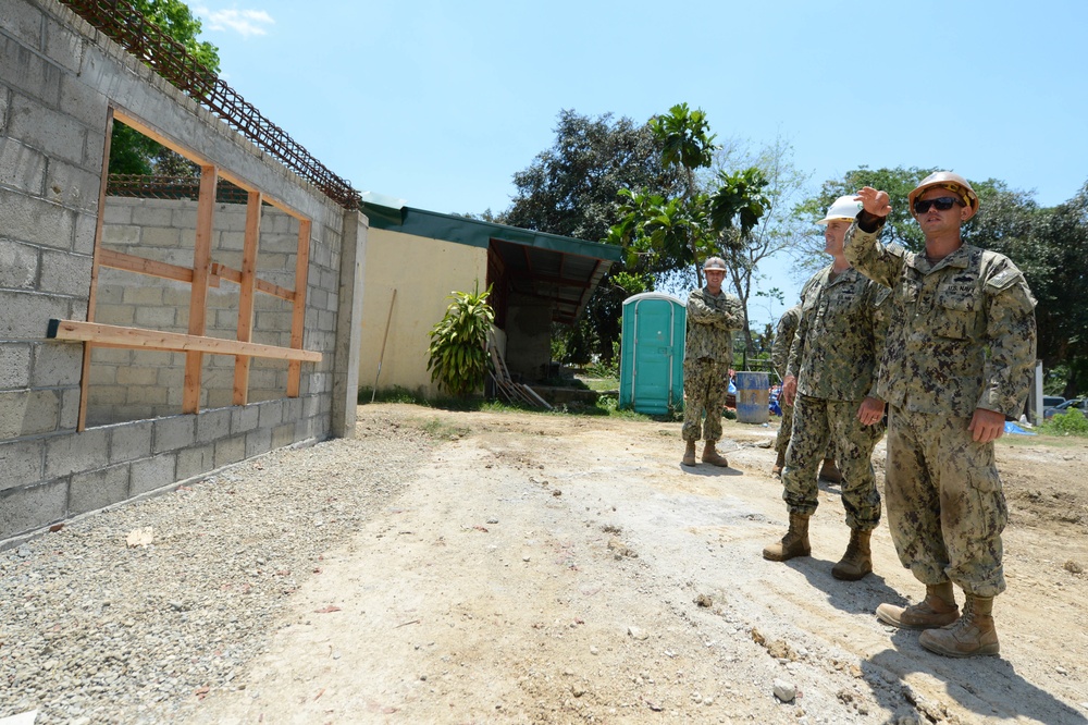 NMCB-5 Sailors build an elementary school in Cebu