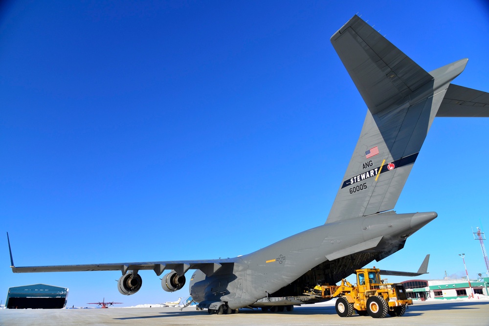 New York Air Guard aircrews support Canadian Arctic exercise