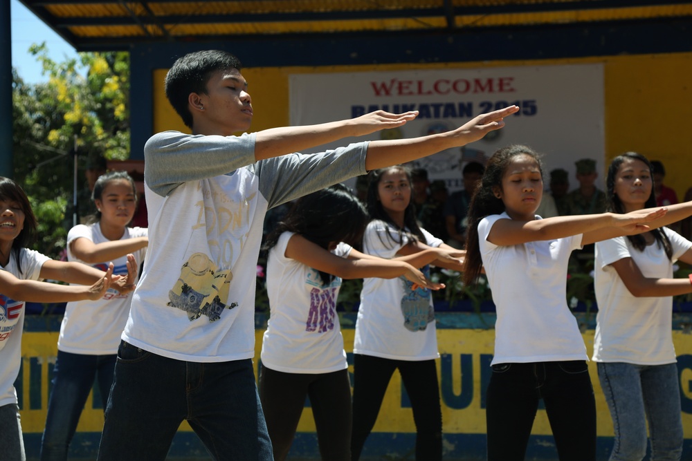 US, Philippine Armed Forces celebrate school opening