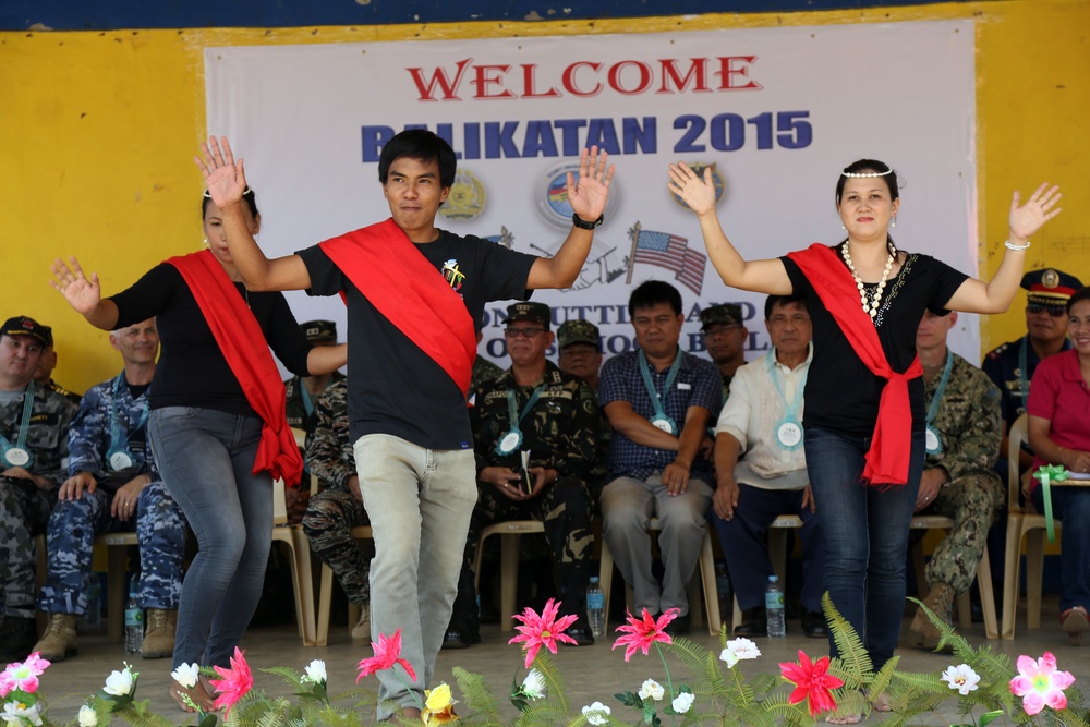 US, Philippine Armed Forces celebrate school opening