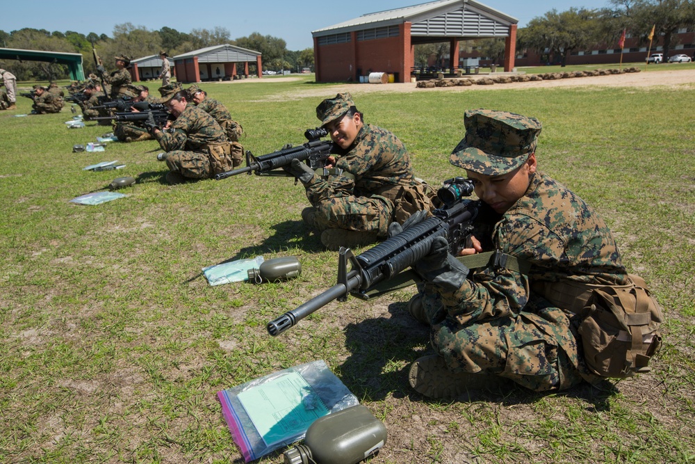 Marine recruits carry tradition on every Marine a rifleman