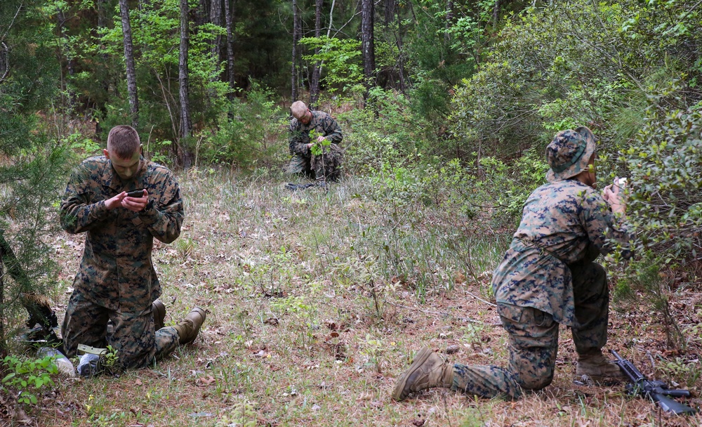 Marines train to become scout snipers