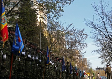 Marines participate in Land Forces Day