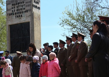 Marines participate in Land Forces Day