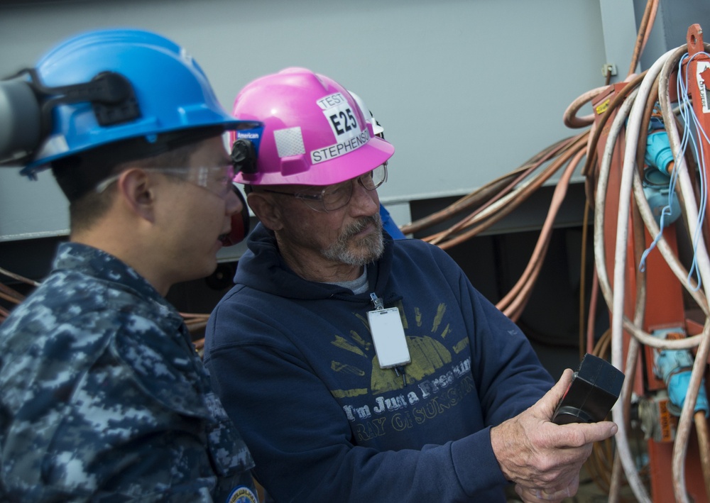 Pre-commissioning Unit Gerald R. Ford (CVN 78) Sailors train on Rolling Airframe Missile (RAM)