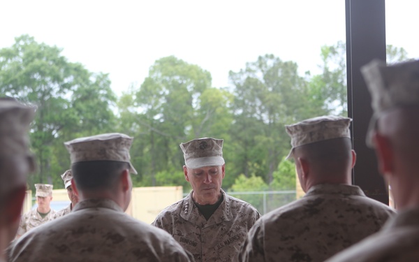CMC visits 2nd Maintenance Battalion