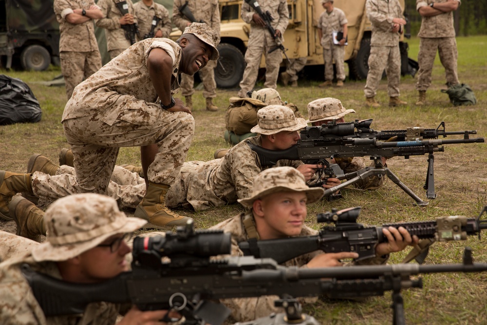 Commandant, Sergeant Major of the Marine Corps visit 2/2 out in the field