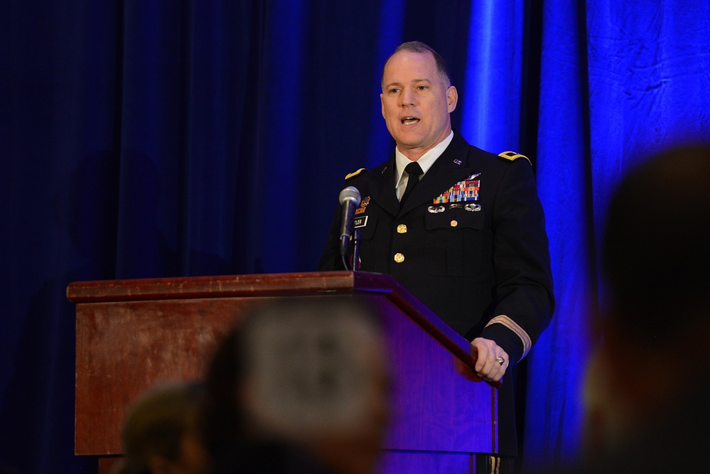 Army looks at credentialing Soldiers for jobs