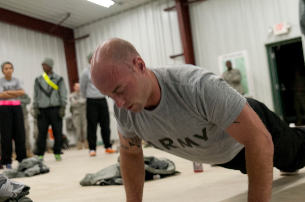 2015 Combined TEC Best Warrior Competition - Army Physical Fitness Test