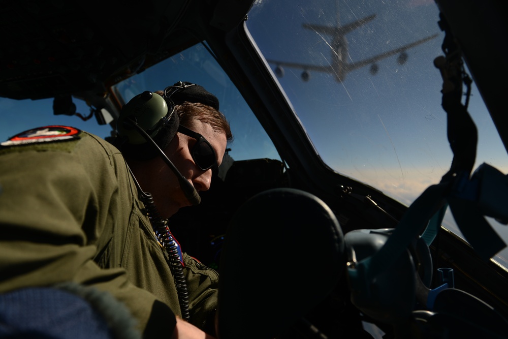 McChord pilots conduct SPRO training