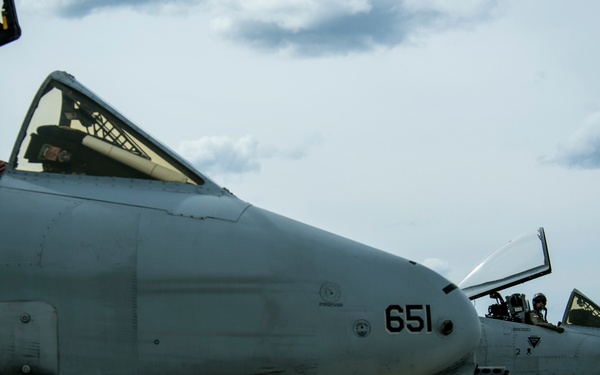 A-10's in arrive in Estonia