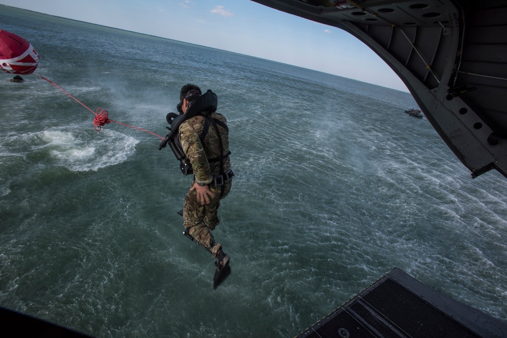 Army National Guard Special Forces Helo-Casting