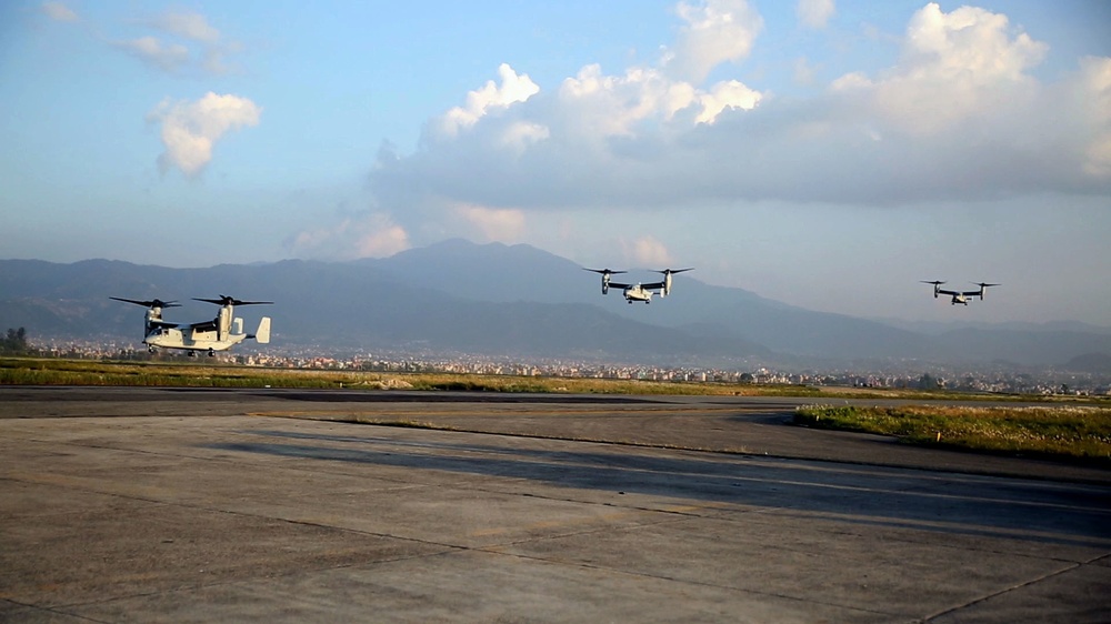 U.S. Marine aircraft arrive in Kathmandu to support Nepal earthquake relief
