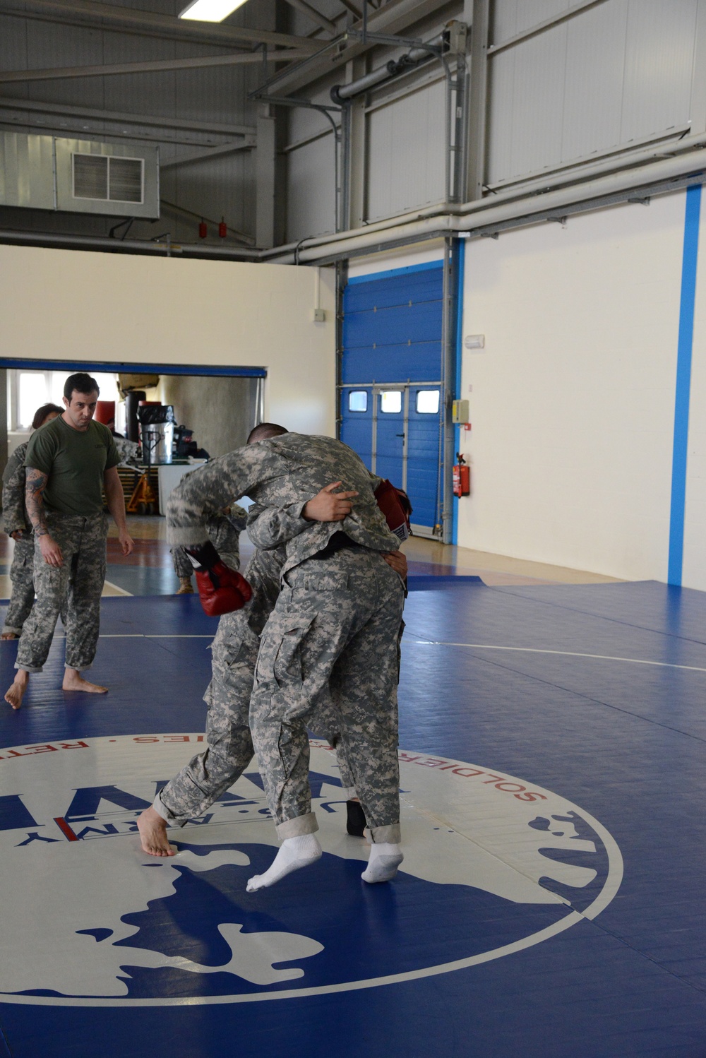 Clinch Drill Basic Combatives Level 1 39th Signal Bn, 128th Signal Comp., 2nd Signal Brigade