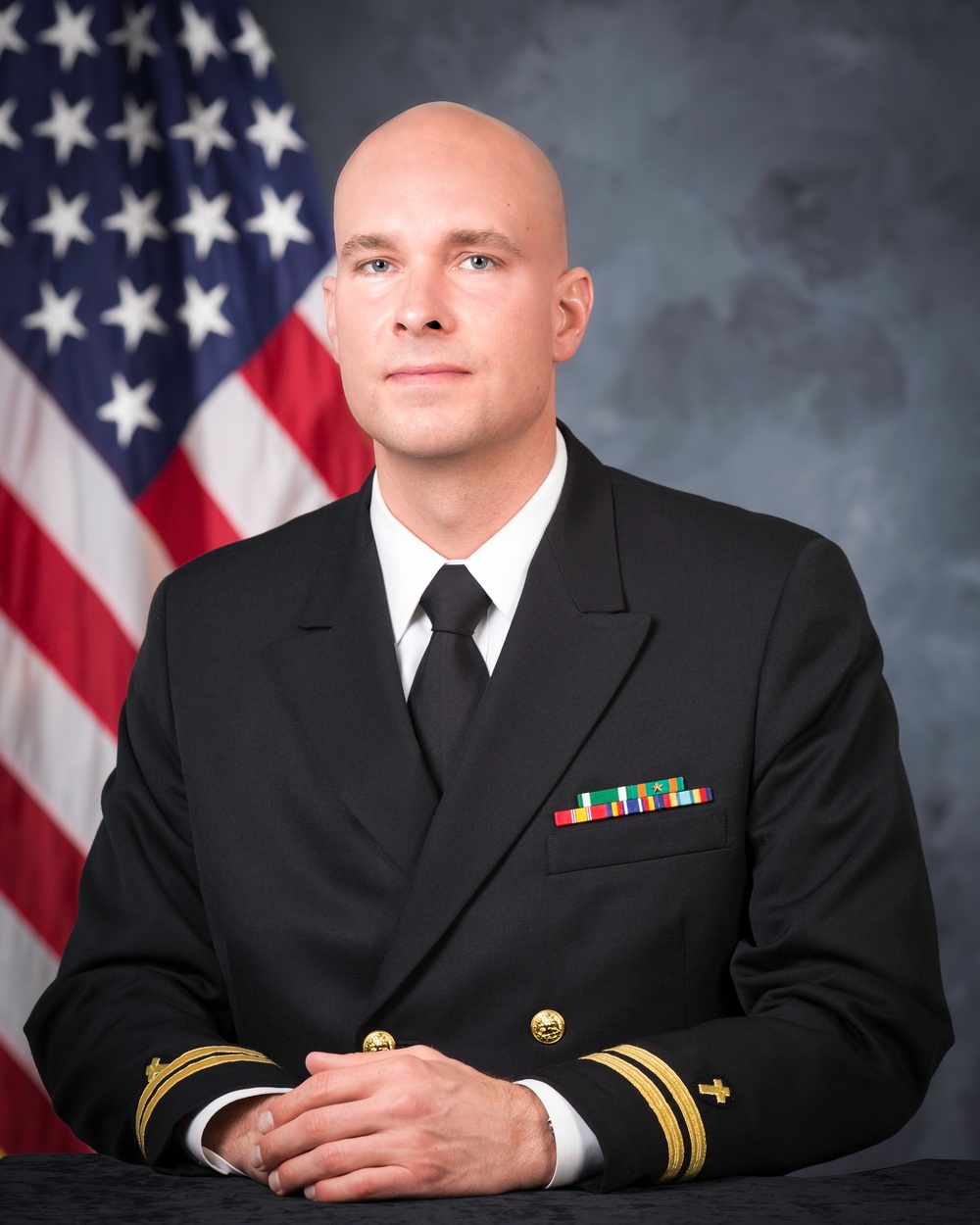 Official portrait, US Navy Chaplain (Lt.) Jonathan D. Rozendaal, US Navy