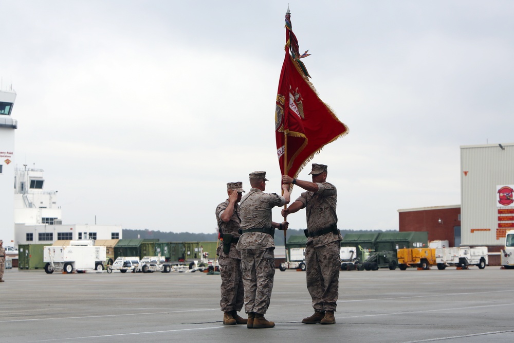 VMAQ-4 bids farewell to Mueller, welcomes Johnson