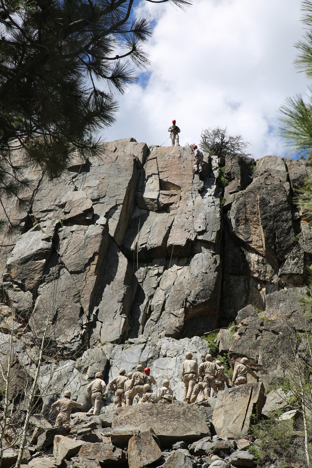 Integrated Task Force Marines conduct MCOTEA pilot test aboard Mountain Warfare Training Center, Bridgeport, Calif.