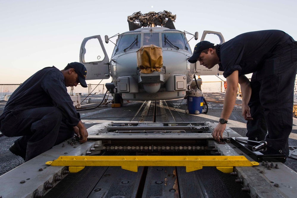 USS Farragut daily operations