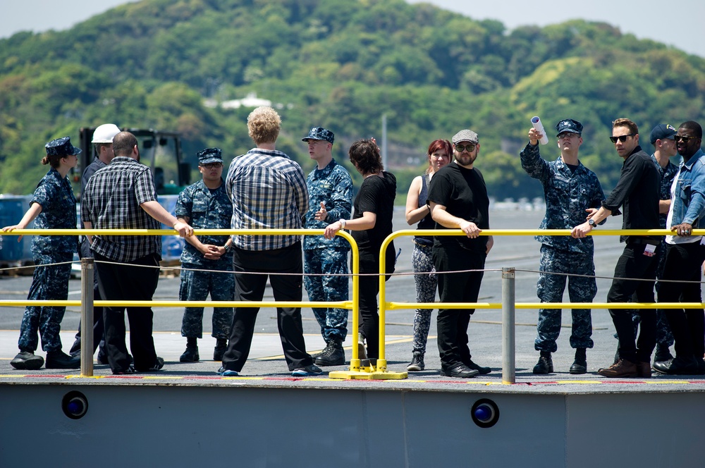 Plain White T's tour USS George Washington