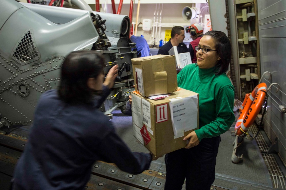 USS Farragut daily operations