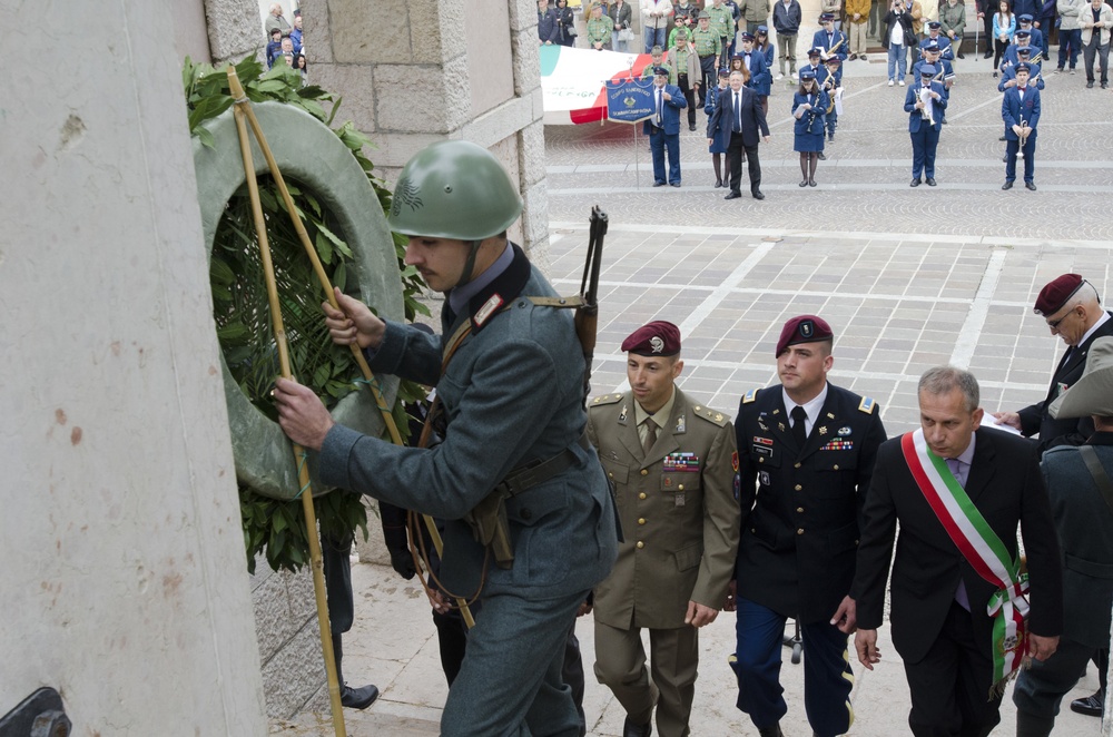 173rd Airborne paratroopers honor US-Italian World War II sacrifices