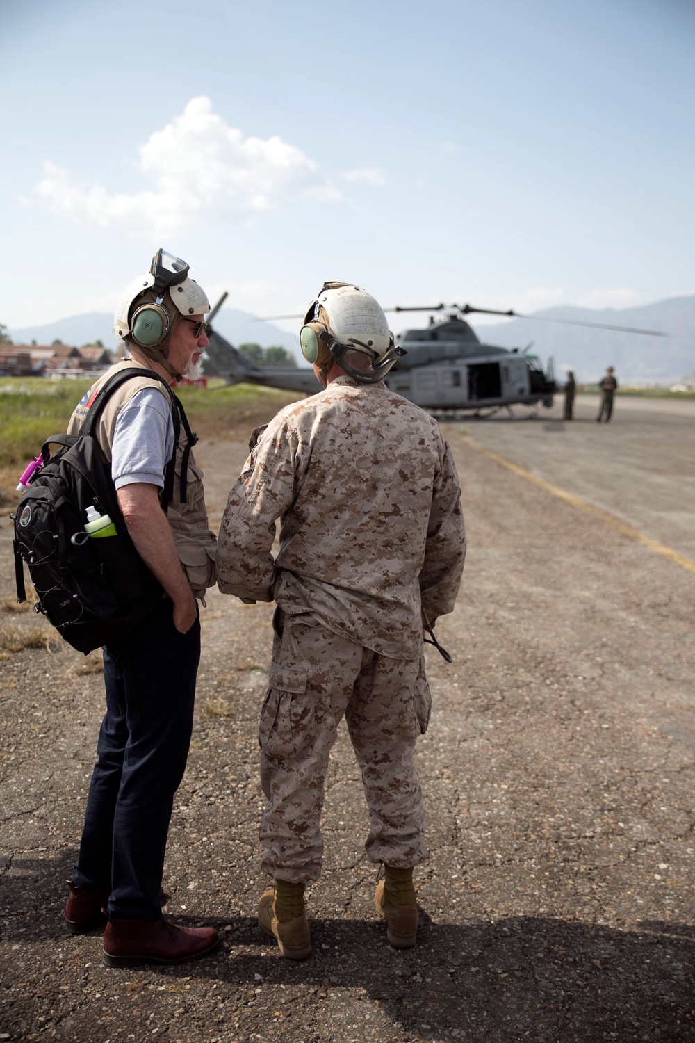 U.S. Marine aircraft survey Nepal earthquake damage, support USAID efforts