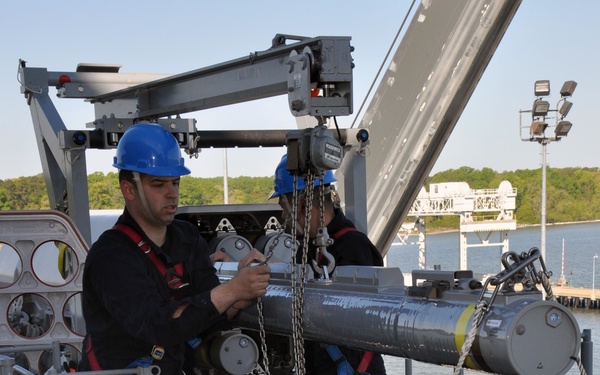 Kearsarge Amphibious Ready Group conducts PMINT