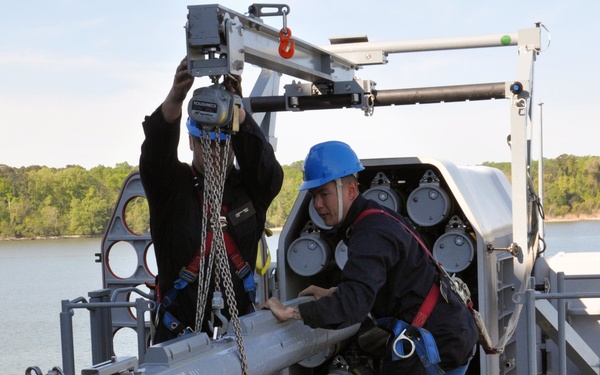 Kearsarge Amphibious Ready Group conducts PMINT