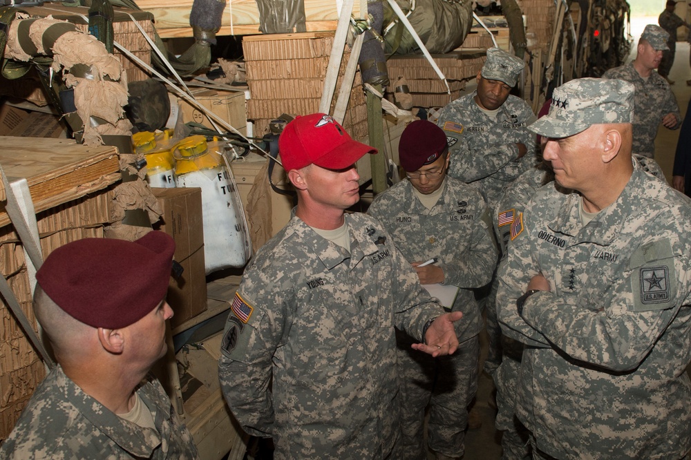 Chief of Staff visits with 82nd Airborne