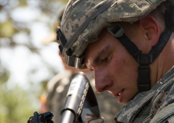 Weapons Assembly at USARC 2015 Best Warrior