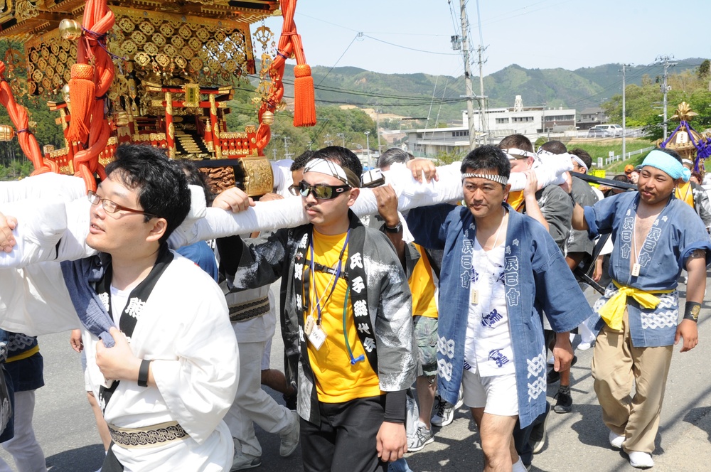 Misawa Sailors take part in Onagawa, Japan’s Mikoshi Festival