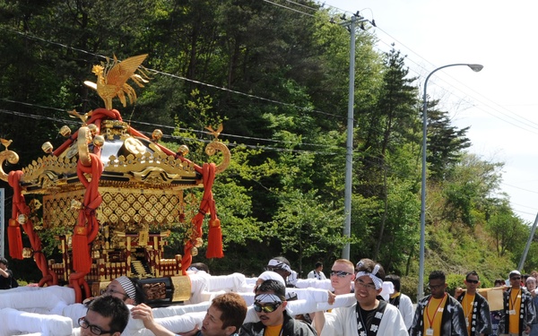 Misawa Sailors take part in Onagawa, Japan’s Mikoshi Festival