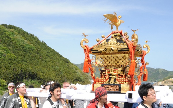 Misawa Sailors take part in Onagawa, Japan’s Mikoshi Festival