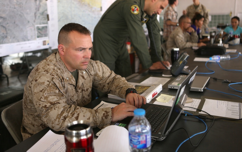 U.S., Nepal's military coordinate relief missions
