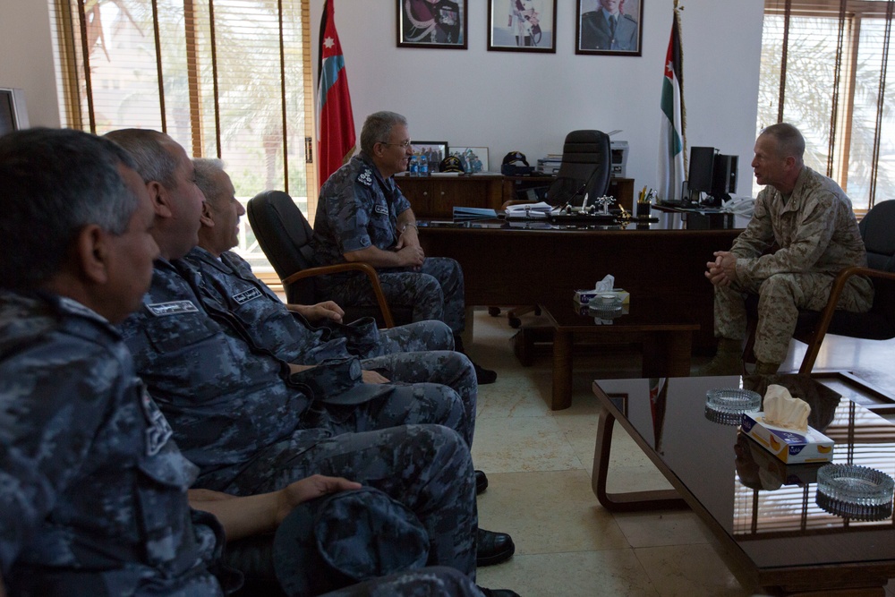 US Marine general visits Naval Base in Jordan