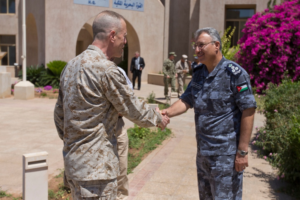 US Marine general visits Naval Base in Jordan