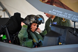 First female F-35 pilot begins training