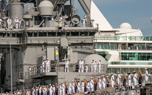 Marines, sailors arrive for Fleet Week in south Florida