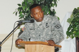 Quartermaster welcomes Sellers as new regimental CSM