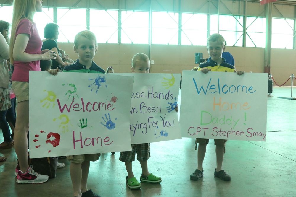 The last paratroopers with the 82nd Combat Aviation Brigade return home