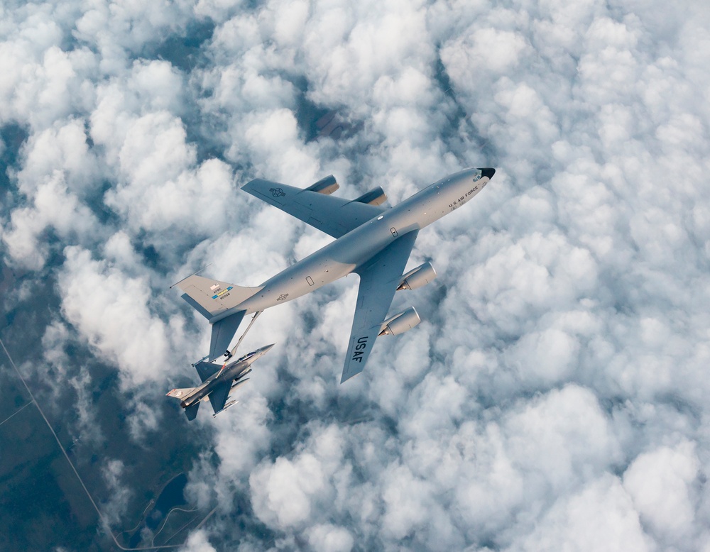 Tulsa ANG air refueling