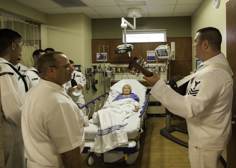 Sailors bring smiles to patients during COMREL