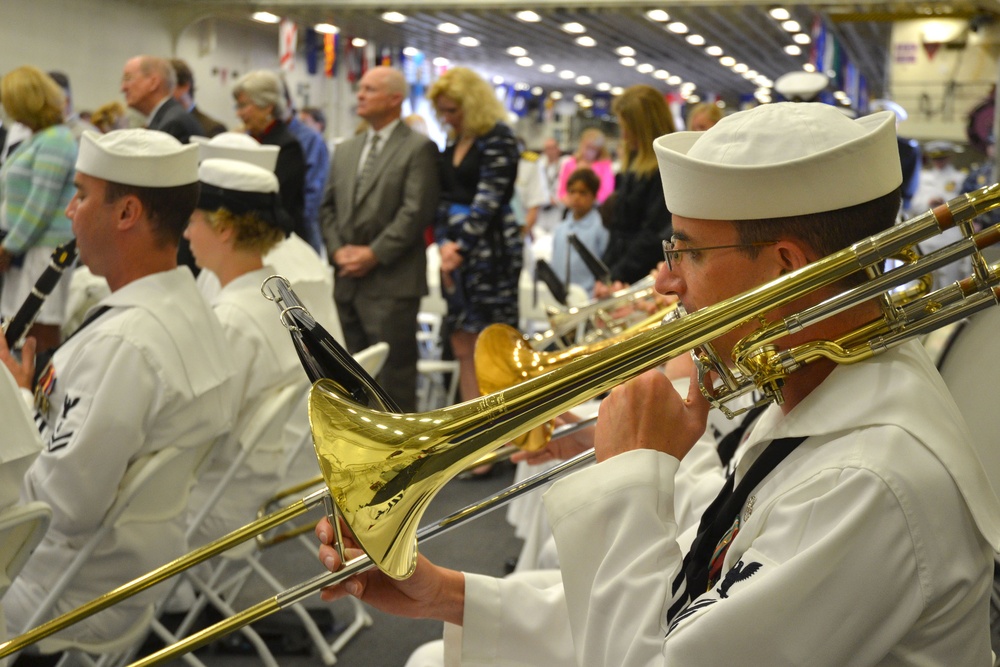 USS America change of command