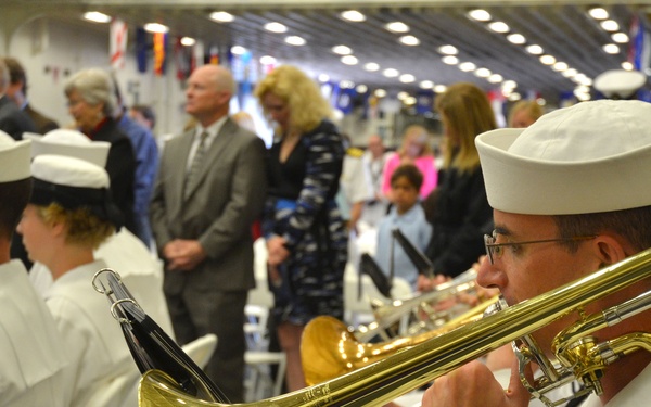 USS America change of command