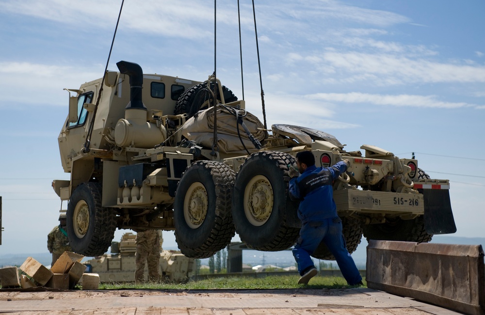 Rail head operations, Exercise Noble Partner